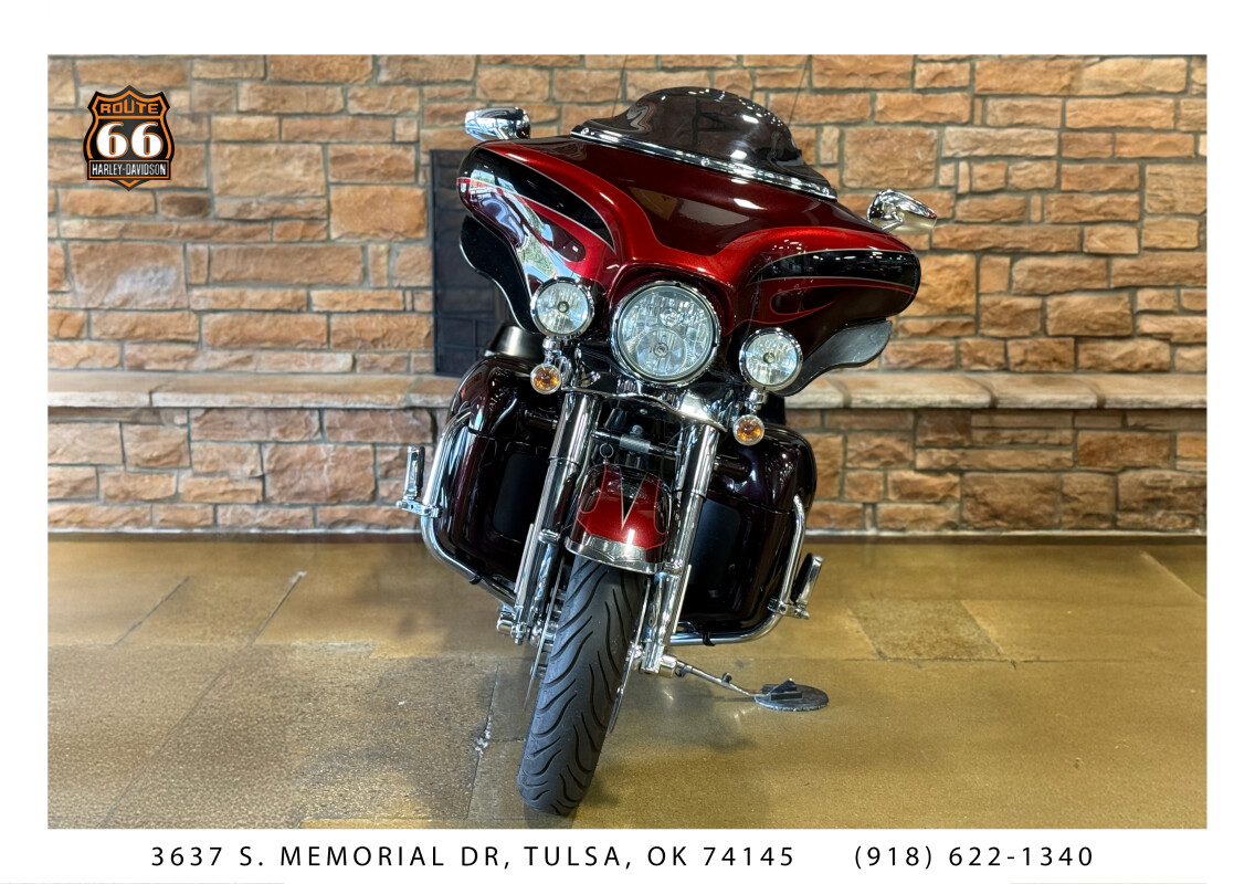 2013 Harley-Davidson CVO Ultra Classic Electra Glide MAROON/B DIAMND W/ PINSTRIP - Photo 2