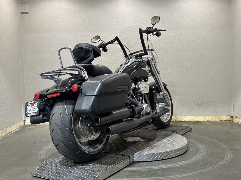 Harley-Davidson Fat Boy 114 2020 FLFBS 037526T BLACK W/PINSTRIPE - Photo 3