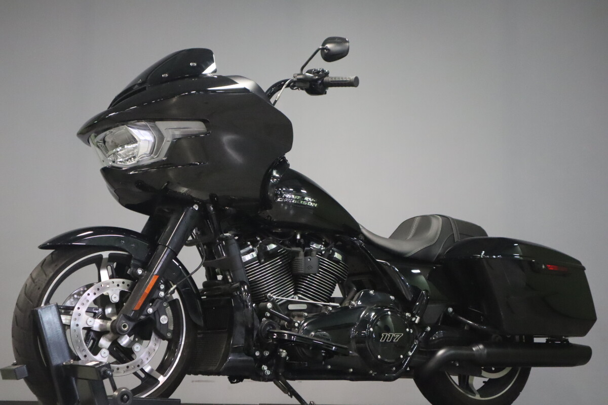 2024 Harley-Davidson Road Glide FLTRX - Photo 4
