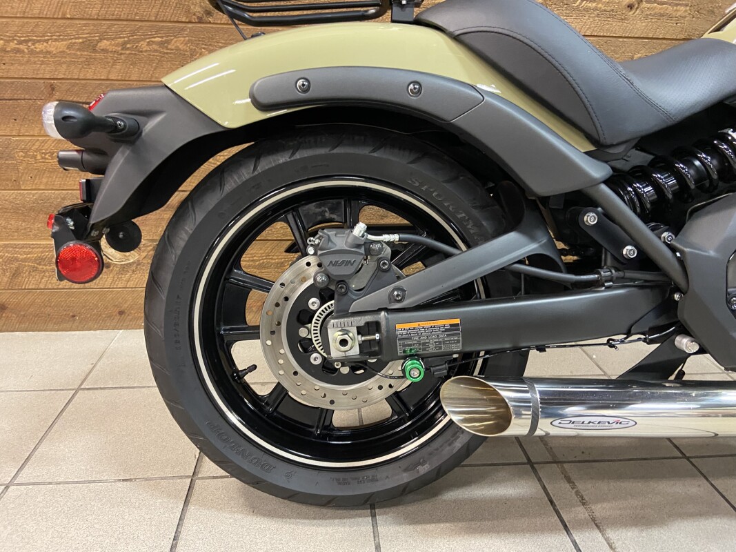 2024 Kawasaki VULCAN S Pearl Sand Khaki/Ebony - Photo 5