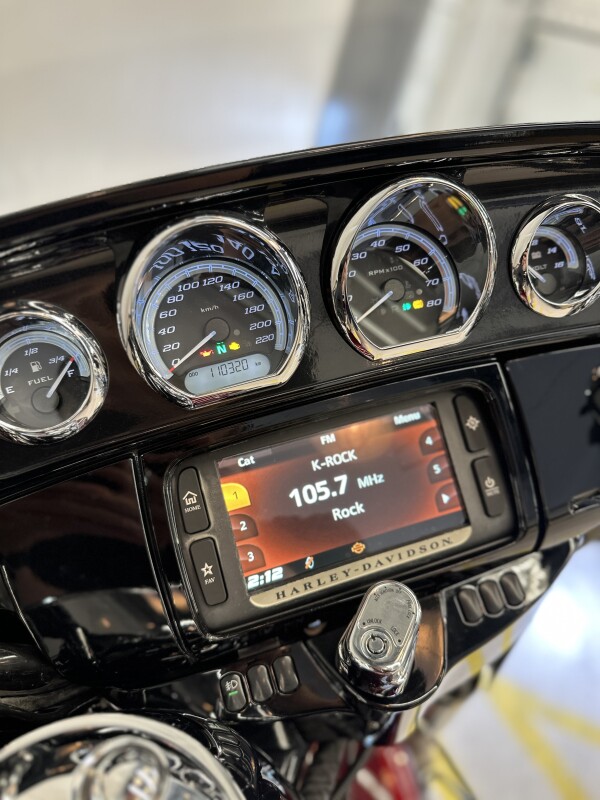 2017 Harley-Davidson Electra Glide Ultra Limited Mysterious Red Sunglo/Velocity Red - Photo 8