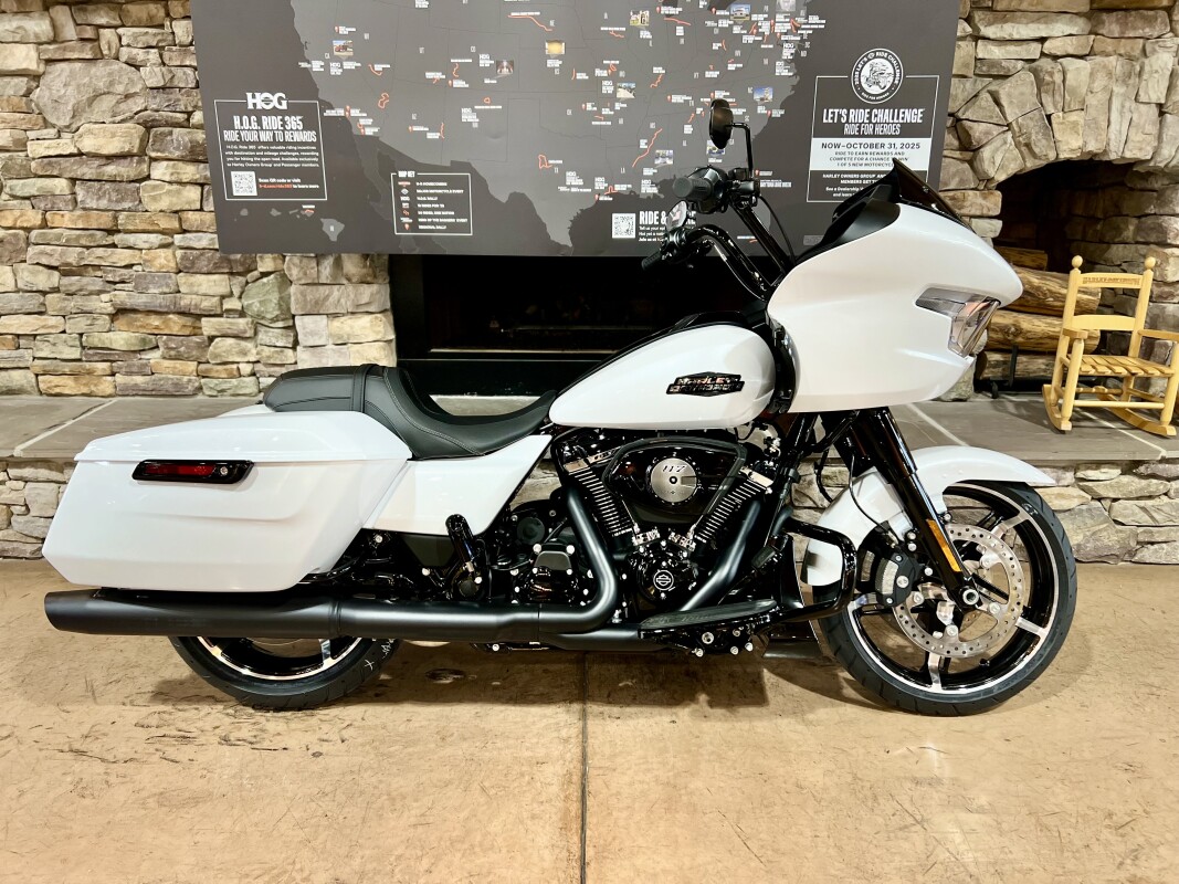 2025 FLTRX - Road Glide