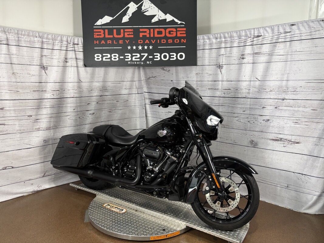 2023 Harley-Davidson Street Glide Special - Photo 2