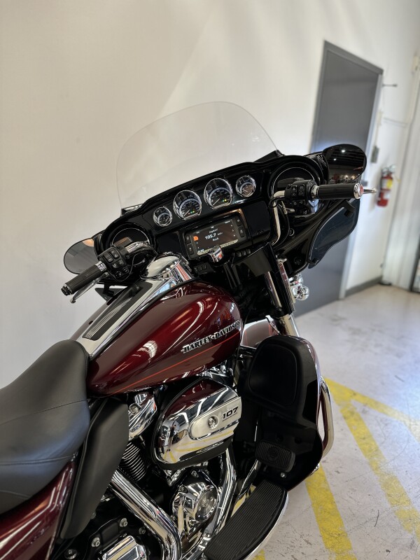 2017 Harley-Davidson Electra Glide Ultra Limited Mysterious Red Sunglo/Velocity Red - Photo 7