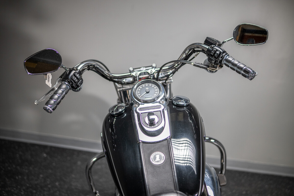 2012 Super Glide Custom (FXDC) - Photo 9