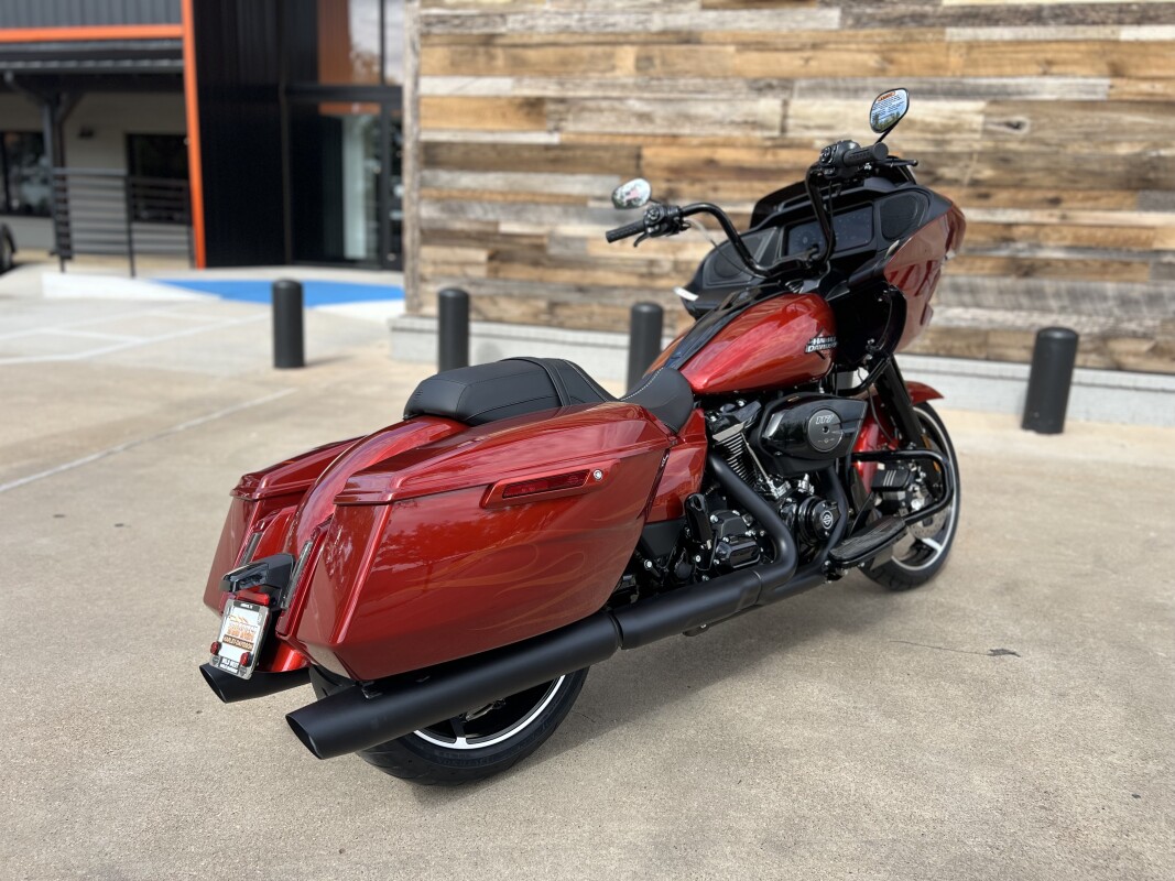 2025 Harley-Davidson Road Glide Whiskey Firestorm - Black Finish - Photo 8