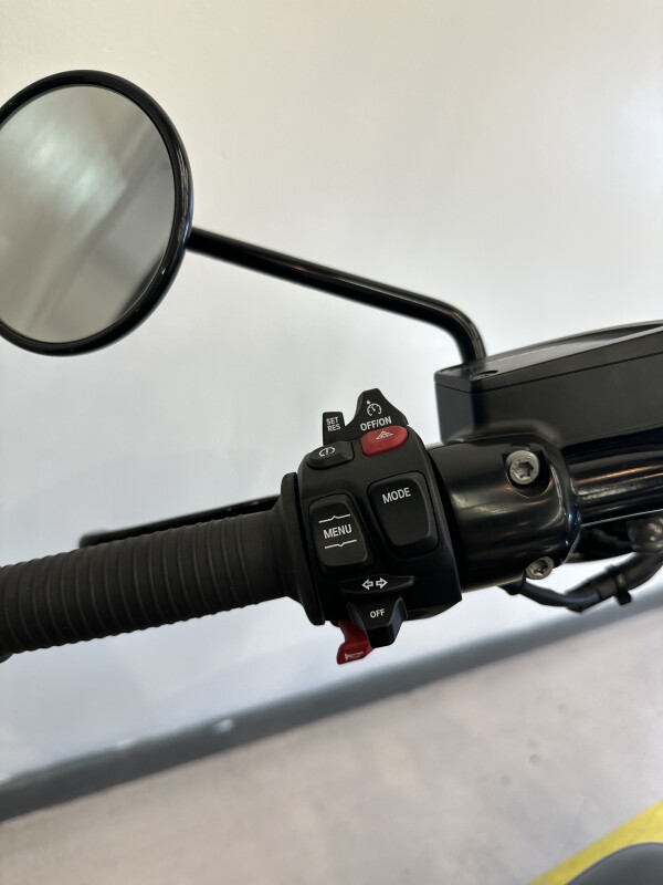 2024 BMW Motorrad R18 Roctane Black Storm Metallic - Photo 7