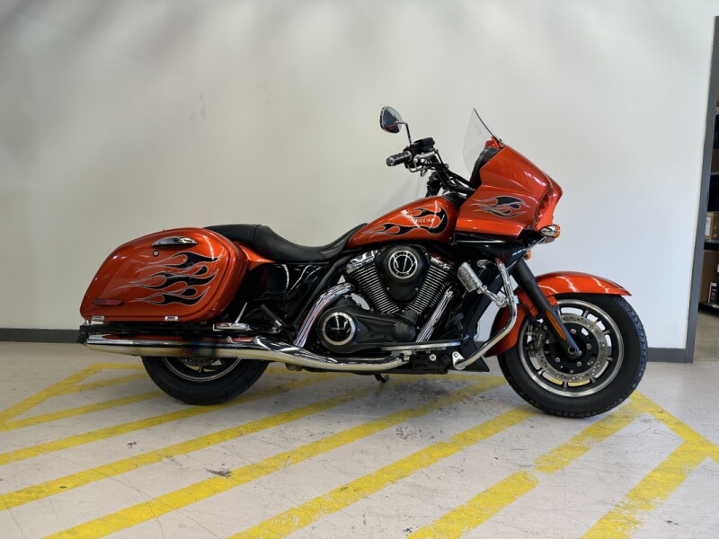 2013 Kawasaki Vulcan® 1700 Vaquero™ Burnt Candy Orange