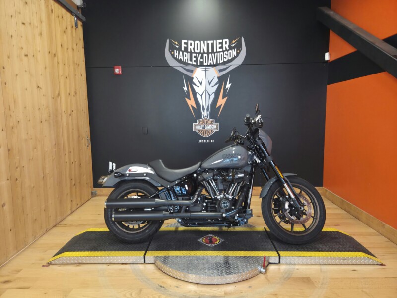 FXLRS 2022 Low Rider<sup>®</sup> S