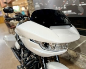2025 FLTRX - Road Glide thumb 1