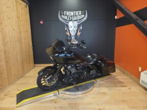 FLTRXS 2018 Road Glide<sup>®</sup> Special thumb 2