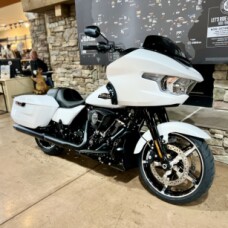 2025 FLTRX - Road Glide thumb 3
