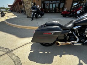 2016 Harley-Davidson<sup>®</sup> Street Glide® Special Black Denim thumb 1
