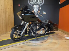 FLTRXS 2023 Road Glide<sup>®</sup> Special thumb 2