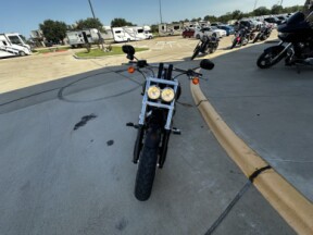 2009 Harley-Davidson® Fat Bob® Black Denim thumb 0
