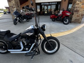 2011 Harley-Davidson® Fat Boy® Lo Black Denim thumb 2