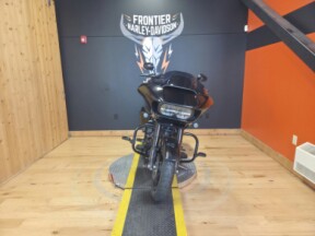 FLTRXS 2018 Road Glide<sup>®</sup> Special thumb 3