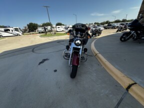 2016 Harley-Davidson<sup>®</sup> Switchback<sup>™</sup> Velocity Red Sunglo thumb 0