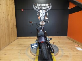 FXBB 2025 Street Bob™ thumb 3