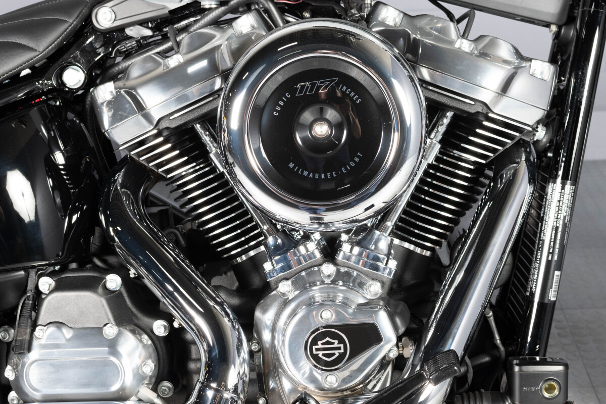 2025 Harley-Davidson Street Bob FXBB - Photo 6