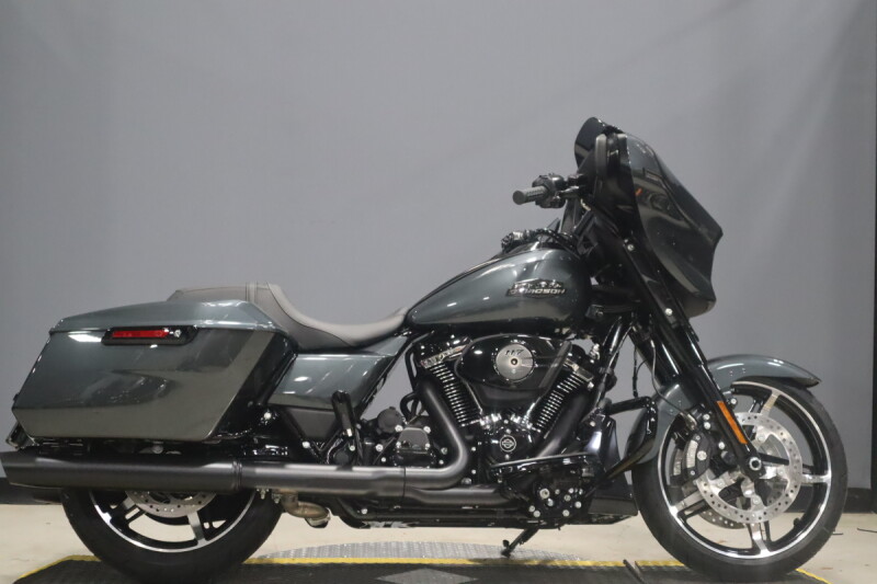 2025 Harley-Davidson® Street Glide® FLHX
