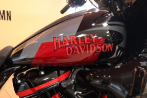 2025 Harley-Davidson HD Touring FLTRXSTSE CVO Road Glide ST thumb 3