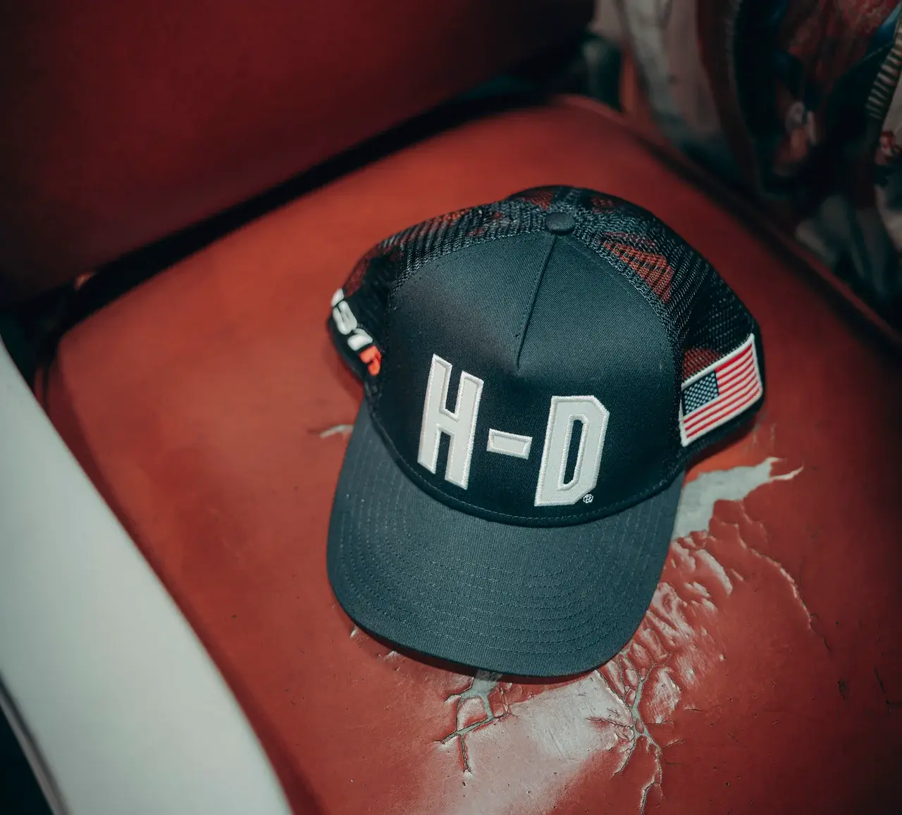 ファクトリーレーシングチーム・トラッカーCAP・限定アイテム | Harley