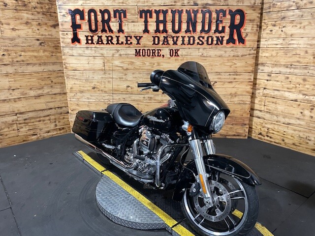 Harley-Davidson Street Glide Special 2015 FLHXS VIVID BLACK - Photo 3