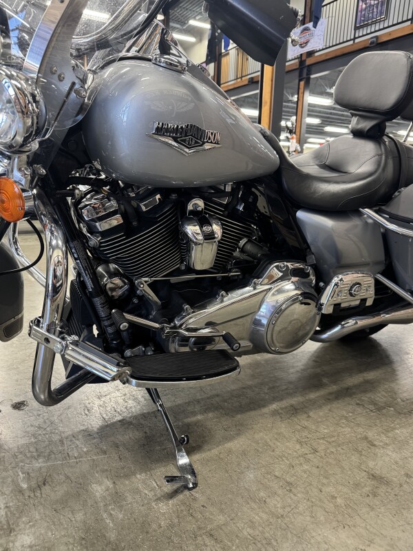 2019 Harley-Davidson Road King FLHR - Photo 9