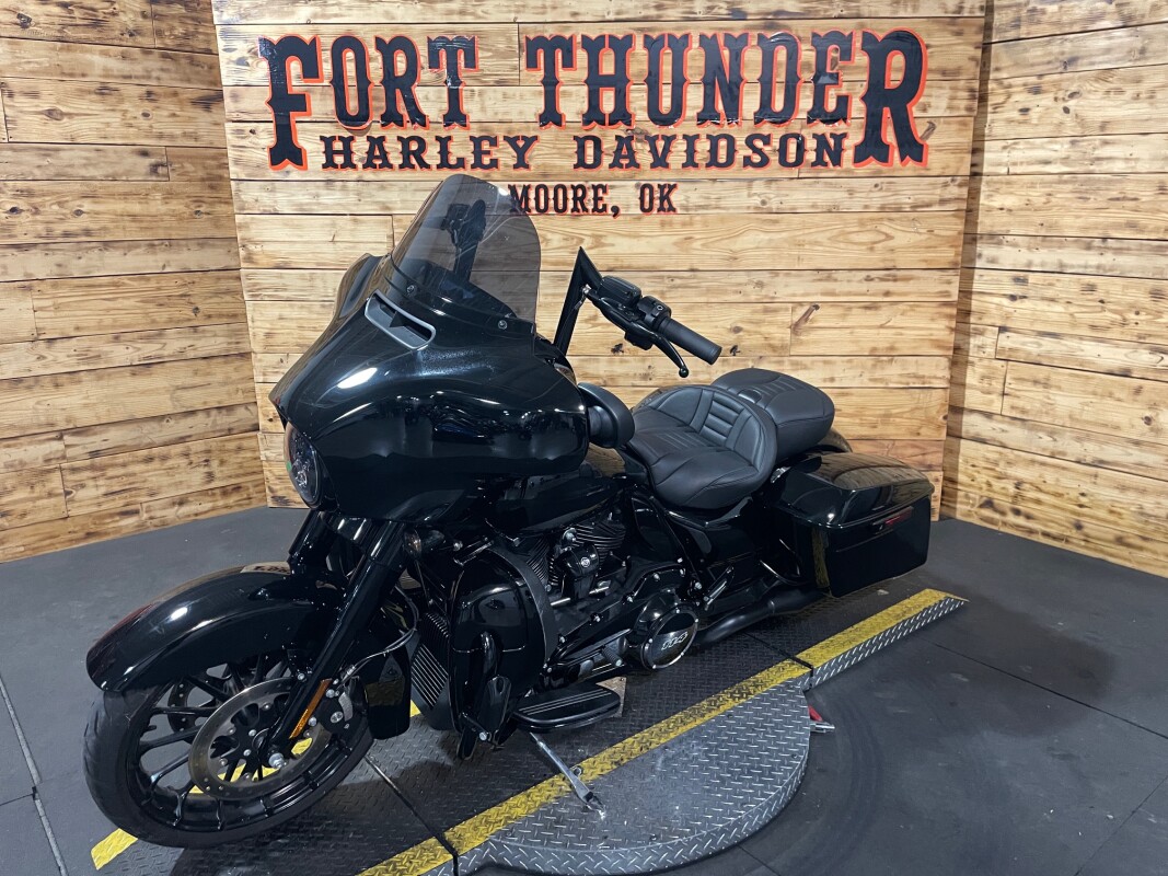 Harley-Davidson Street Glide Special 2019 FLHXS Vivid Black - Photo 7