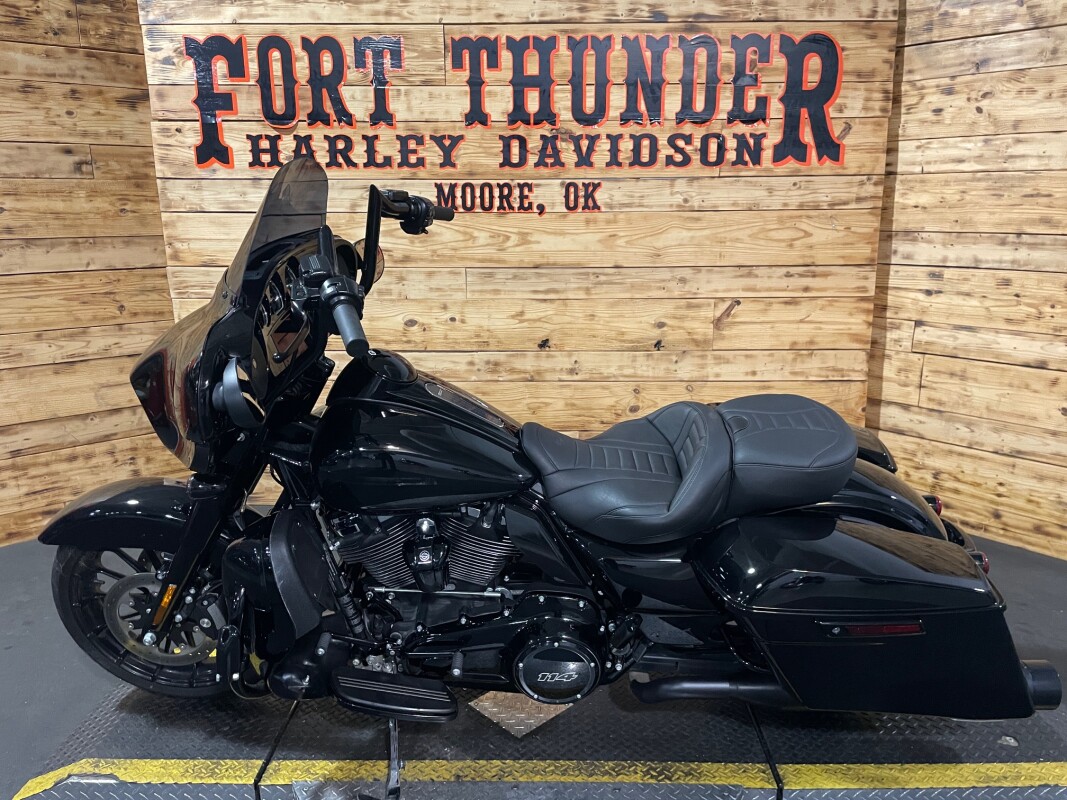 Harley-Davidson Street Glide Special 2019 FLHXS Vivid Black - Photo 8