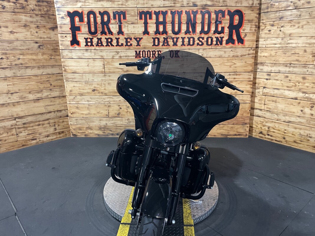 Harley-Davidson Street Glide Special 2019 FLHXS Vivid Black - Photo 4