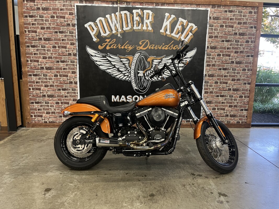 2015 Harley-Davidson Street Bob FXDB