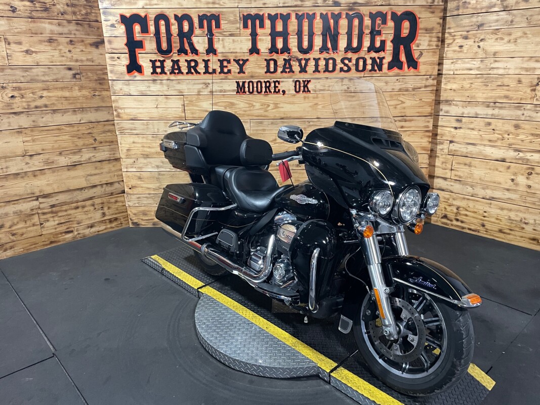 Harley-Davidson Ultra Limited 2018 FLHTK VIVID BLACK - Photo 3