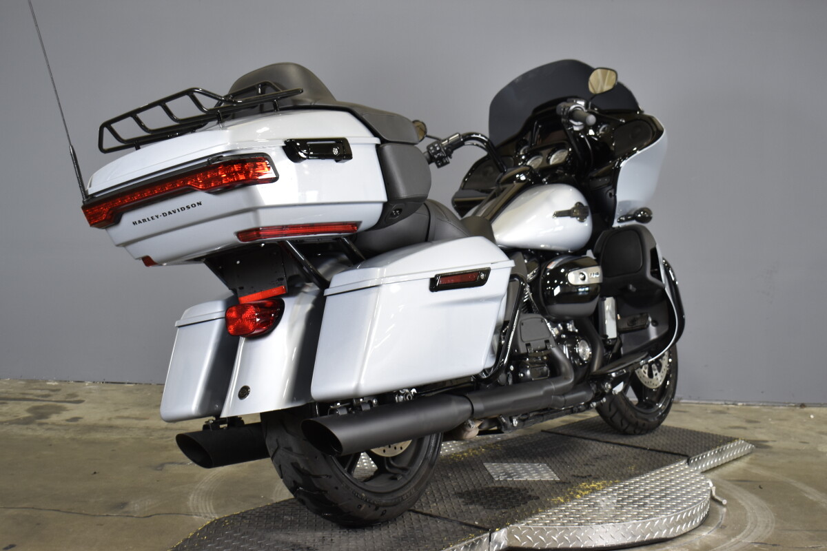 2023 Harley-Davidson Road Glide Limited FLTRK - Photo 9