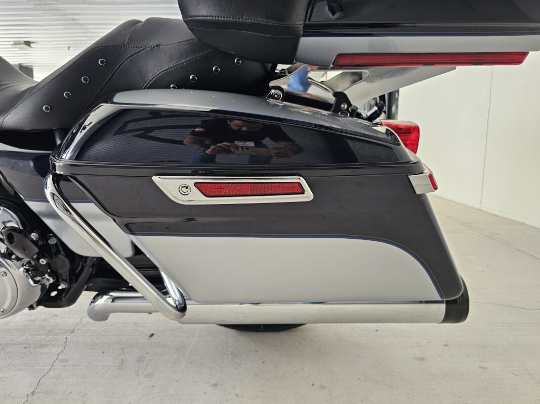 2019 Harley-Davidson Electra Glide Ultra Classic - Photo 8