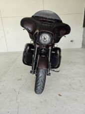 2019 Harley-Davidson® CVO™ Street Glide® thumb 1