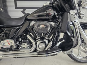 2009 Harley-Davidson® Electra Glide® Ultra Classic® thumb 3