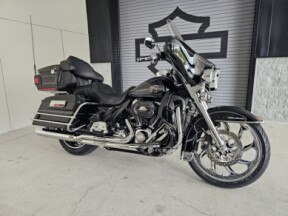 2009 Harley-Davidson® Electra Glide® Ultra Classic® thumb 2