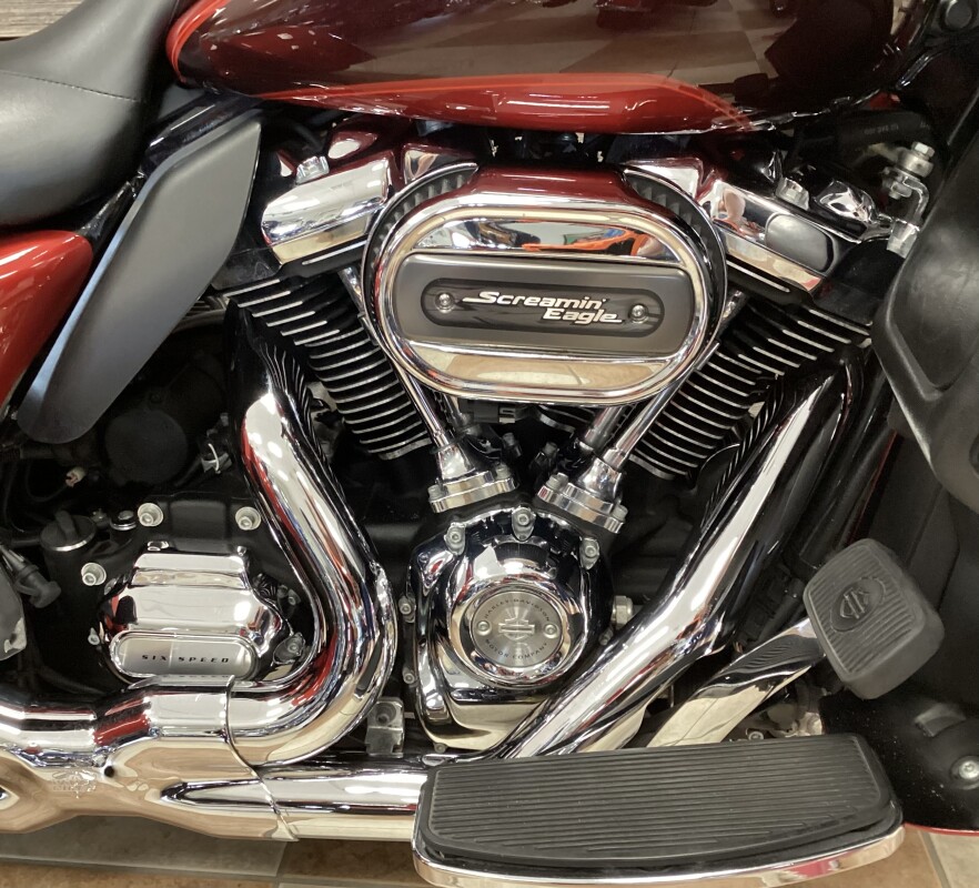 2018 Harley-Davidson Tri Glide Ultra Wicked Red/Twisted Cherry - Photo 5