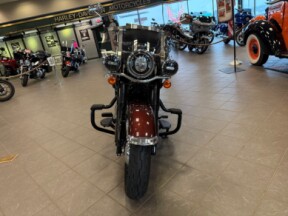 2018 Harley-Davidson Heritage Softail FLHC thumb 2