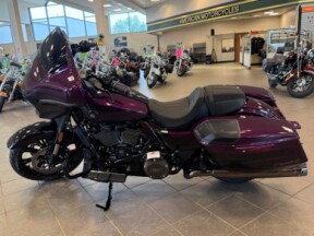 2025 Harley-Davidson CVO Street Glide FLHXSE thumb 3