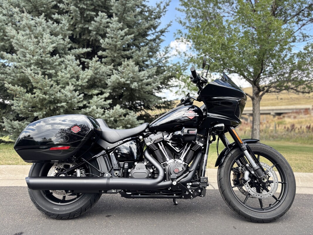2025 Harley-Davidson Low Rider ST Midnight Firestorm - Black Finish