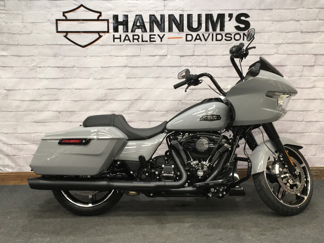 2025 Harley-Davidson Road Glide Billiard Gray - Black Finish FLTRX
