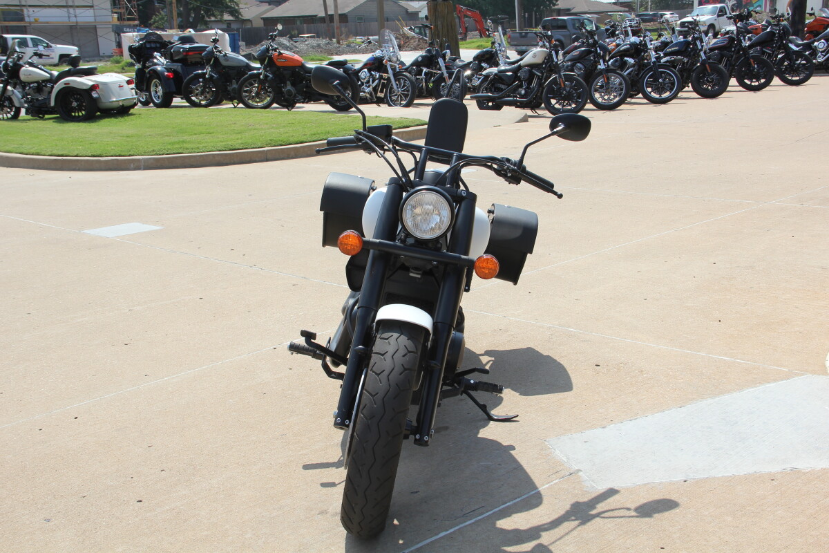 2020 Honda Shadow Phantom 750 - Photo 8