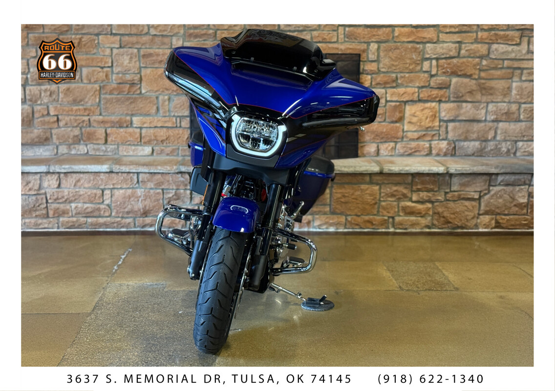 2025 Harley-Davidson CVO Street Glide Blue Streak - Photo 2