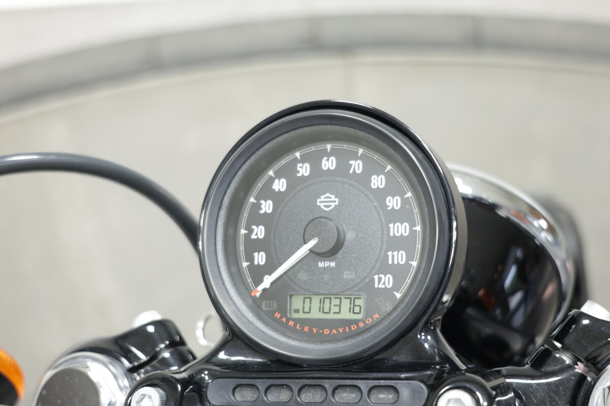 2016 Harley-Davidson XL1200X Sportster Forty-Eight in Velocity Red with 10,371 miles - Photo 2