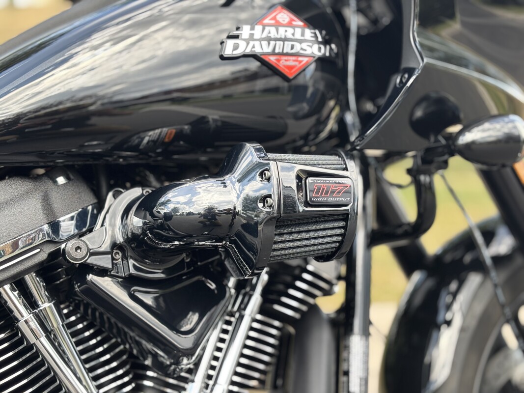2025 Harley-Davidson Low Rider ST Midnight Firestorm - Black Finish - Photo 9