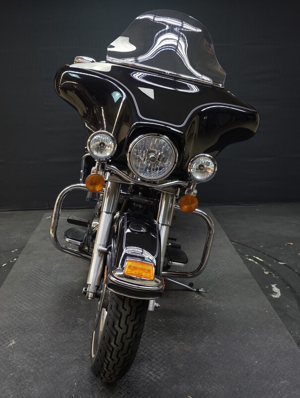 Harley-Davidson Electra Glide Classic 2006 FLHTCI BLACK - Photo 3
