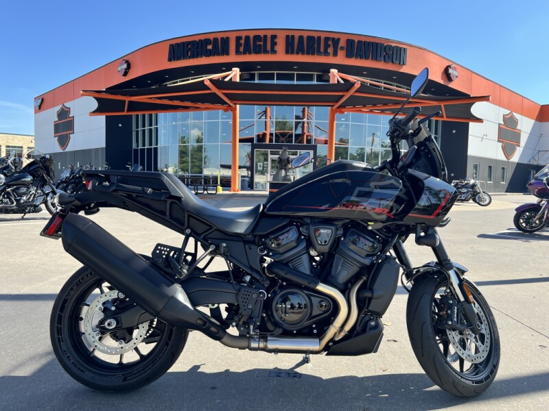 RA1250ST 2025 Pan America® 1250 ST